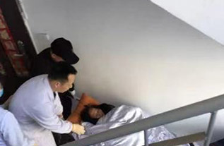 克东县病人院后返乡