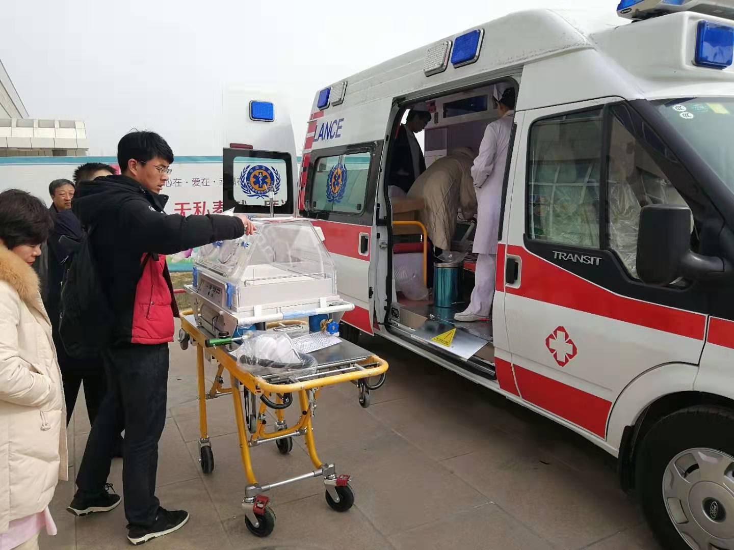 克东县救护车转院