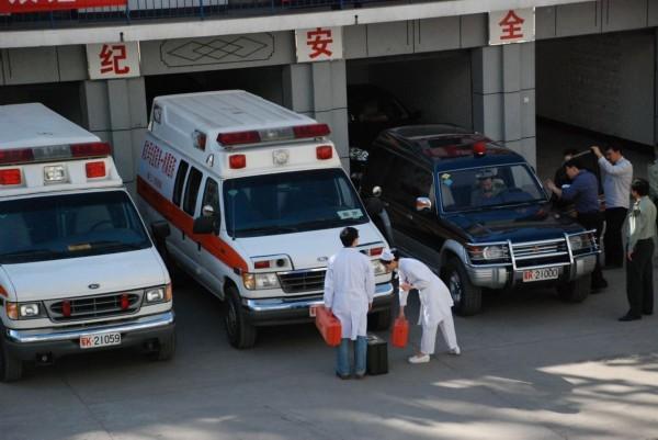 克东县救护车转院
